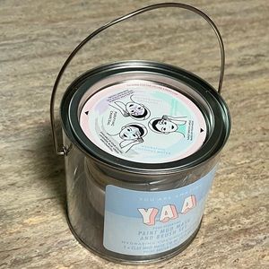 NIB You Are Amazing YAA paint mud mask and brush set